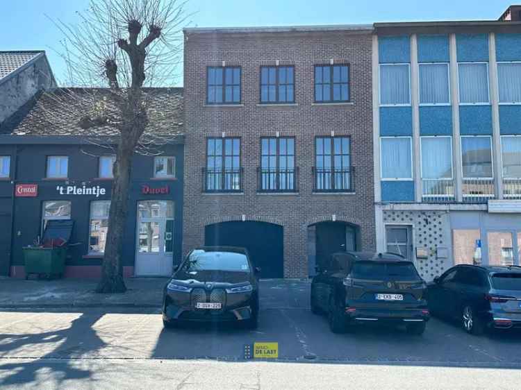 Ruime gezinswoning te huur met 3-4 slaapkamers, garage en tuin