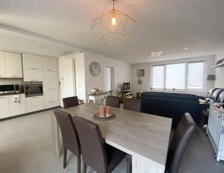 Huis Te Koop Sint-Kruis: Duplex met Zonnig Terras