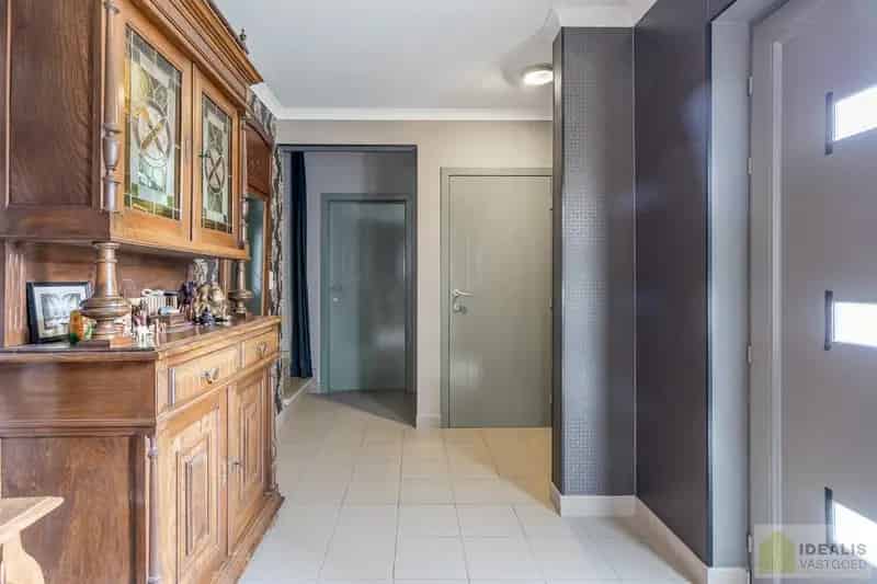 Huis te huur 4 slaapkamers 258m2 14a61ca tuin garage