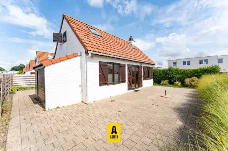 Huis te huur: Vissershuis met tuin en parkeerplaats nabij strand