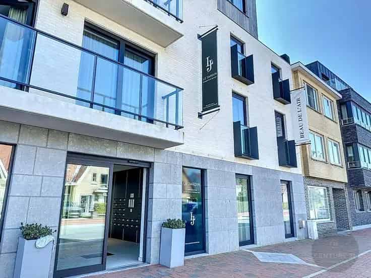Serviceflat Te Koop: Luxe Appartement met Alle Faciliteiten