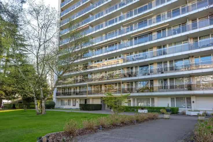 Appartement Te Koop Toplocatie Renovatiepotentieel