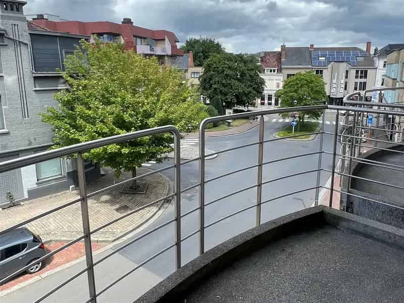 Appartement te Koop 2 Slaapkamers Balkon Garage
