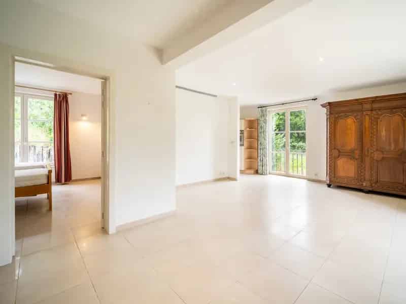 Luxe villa met paardenfaciliteiten te Hoeilaart