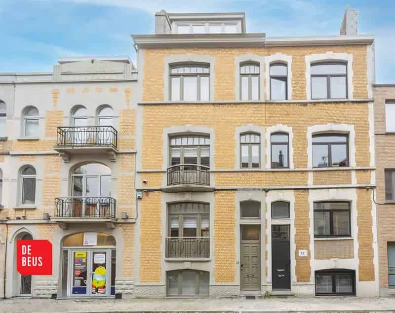 Herenhuis te koop Oostende 4 slaapkamers zwembad