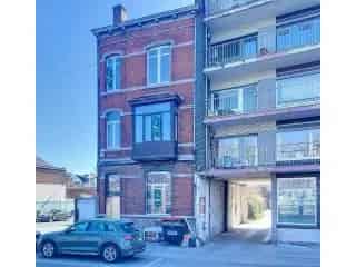 Herenhuis te koop Luik 5 slaapkamers 225m²