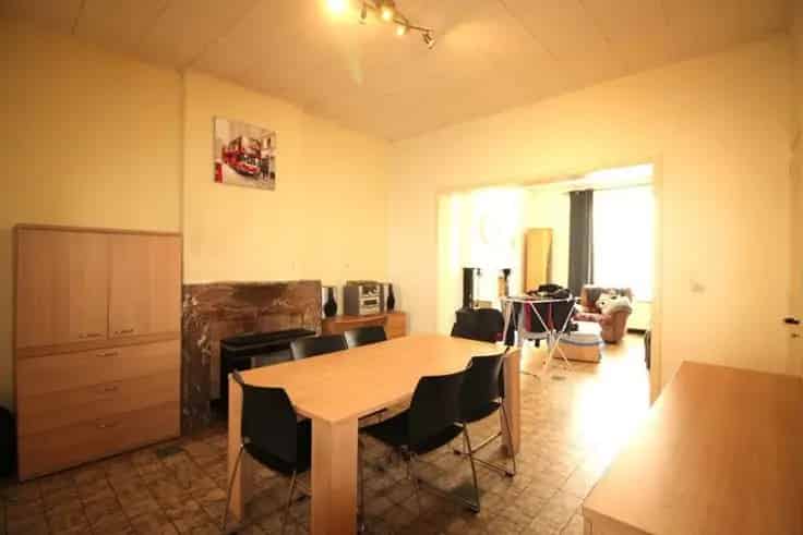 Huis Te Koop 3 Slaapkamers Tuin Te Renoveren