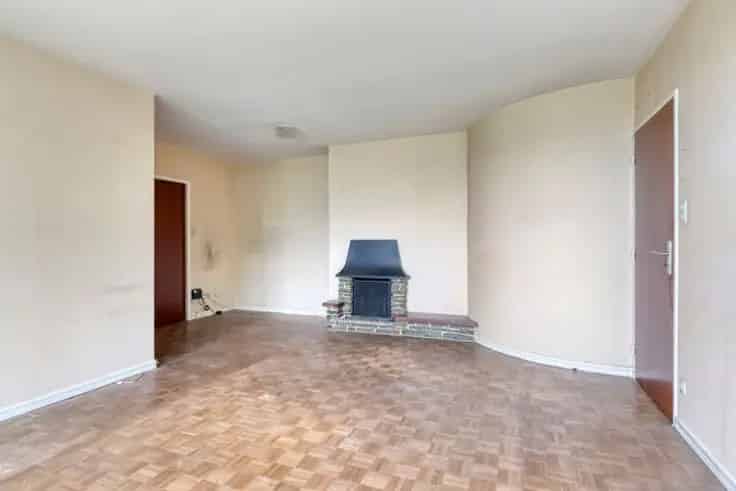 Appartement Te Koop 2 slaapkamers terras kelder Brussel