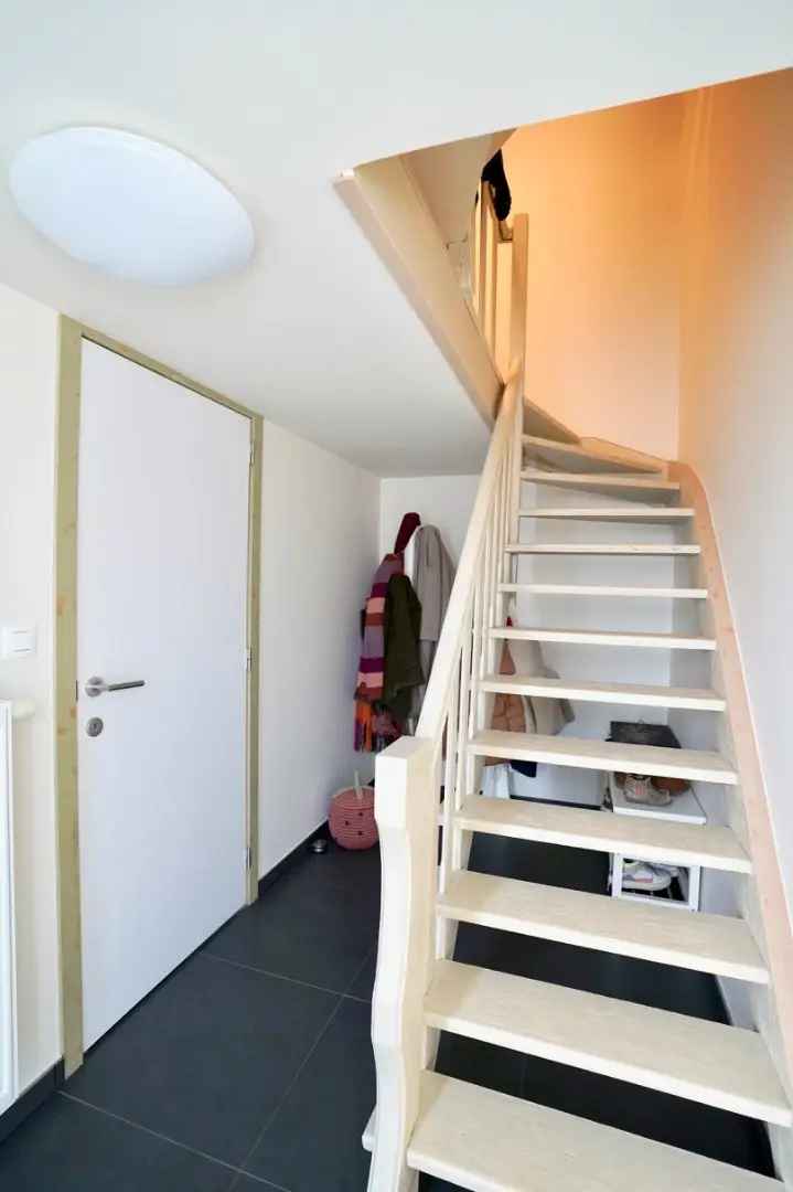 Huis te huur Ertvelde: Bel-"etage 3 slaapkamers tuin