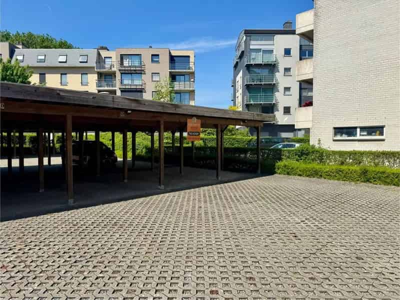 Carport Kessel Lo Uitstekende Locatie