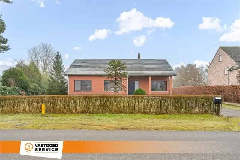 Gerenoveerde woning te Mol 3 slaapkamers grote tuin