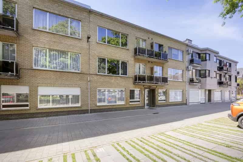 Gelijkvloers appartement Tessenderlo met tuin en garage