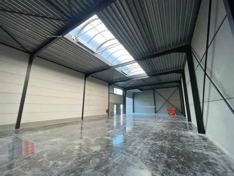 Nieuwbouw KMO Unit te Huur Oostende 384m²