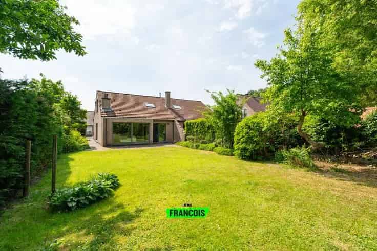 Huis Te Koop Zottegem: Gezellige Woning Nabij Centrum
