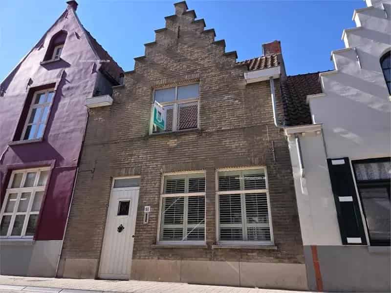 Gerenoveerde woning 3 slaapkamers Brugge