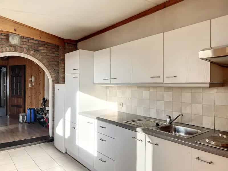 Appartementen en Handelspand te Koop in Bree Centrum
