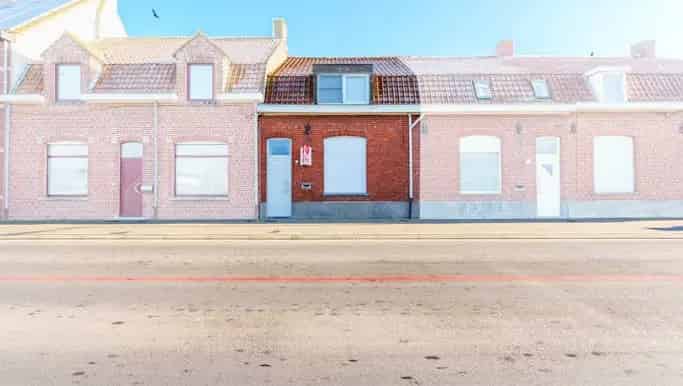 Huis te koop Langemark 2 slaapkamers gerenoveerd