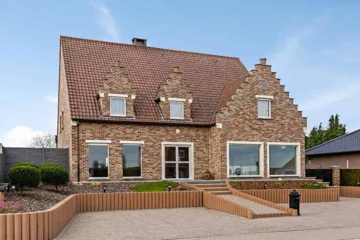Huis Te Koop Zoutleeuw 5 Slaapkamers 26 Are