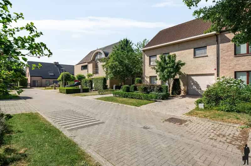 Huis te huur Boechout 5 slaapkamers grote tuin