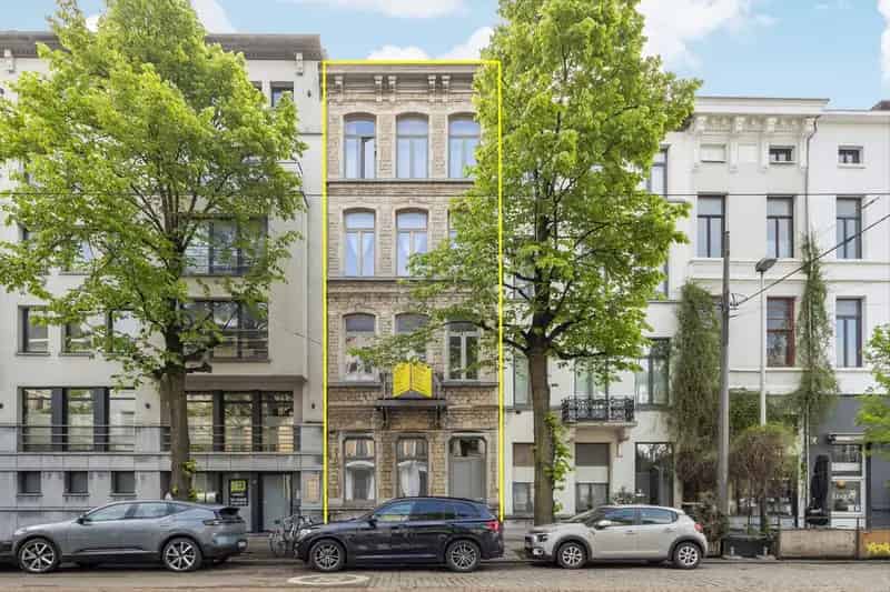 Antwerpen Zuid Opbrengsteigendom: 4x 1 Slaapkamer Appartementen