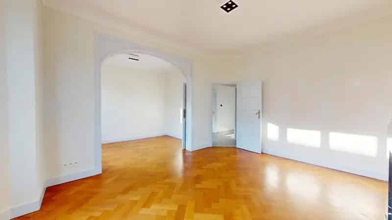 Appartement te Schaerbeek 85m2 1 slaapkamer