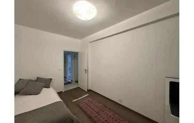 Huur 2 slaapkamer appartement van 140 m² in Brussels