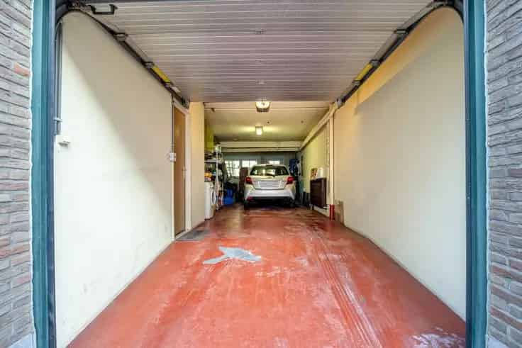 Huis Te Koop Bel-étage 3 slaapkamers  Garage Stadstuin