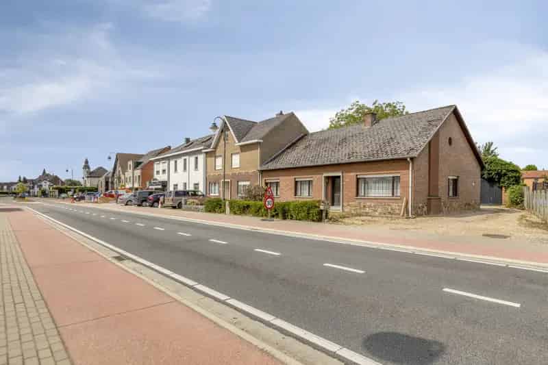 Te renoveren woning nabij Oudsbergen