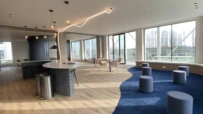 Kantoor te huur Roeselare 33m2 RConnect Coworking