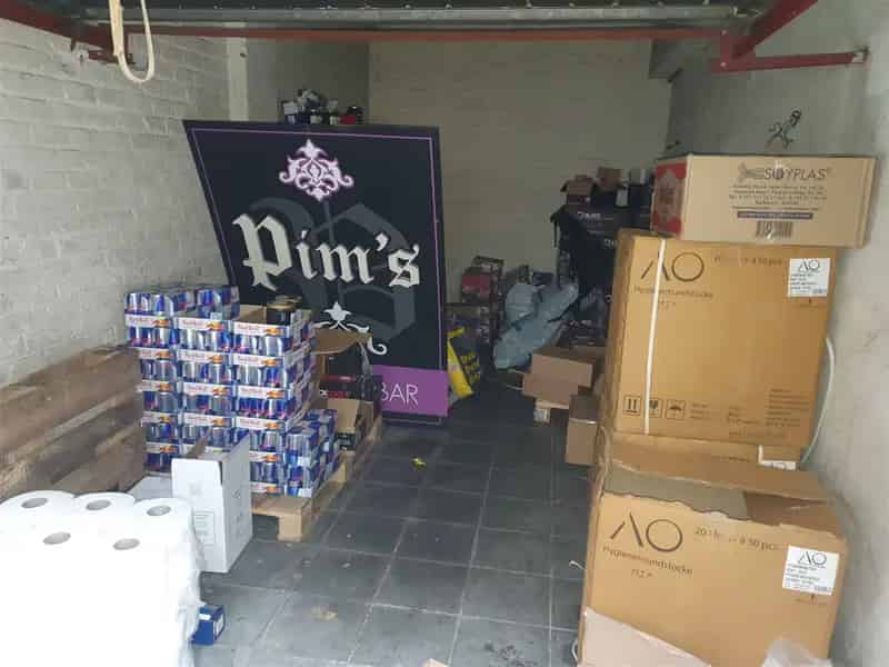 Garage te Koop Ixelles - Verhuurd - Investering