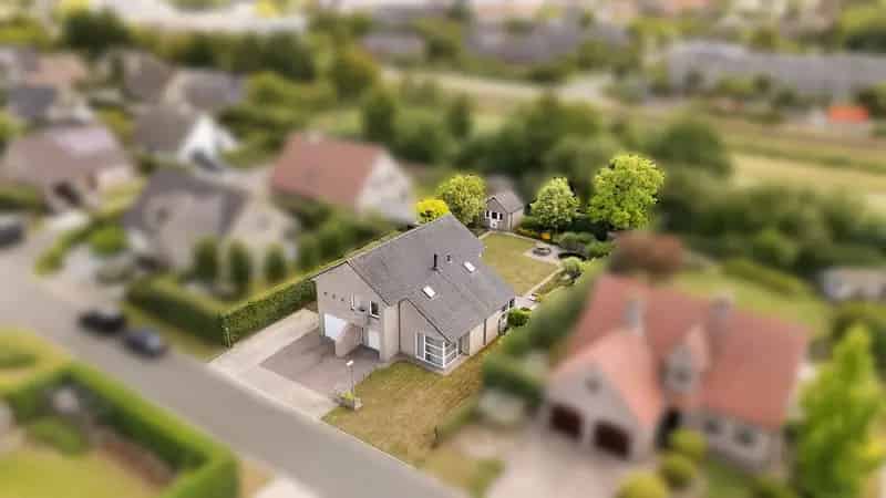 Huis te huur Ieper: Villa met 3 slaapkamers en tuin
