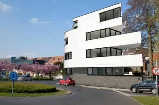 Nieuwbouw Appartementen Gent: Moderne Architectuur en Uitzicht op de Leie