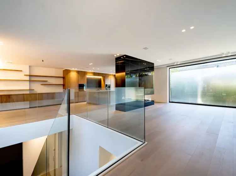 Duplex Appartement te Koop Ukkel 3 slaapkamers Tuin Garage