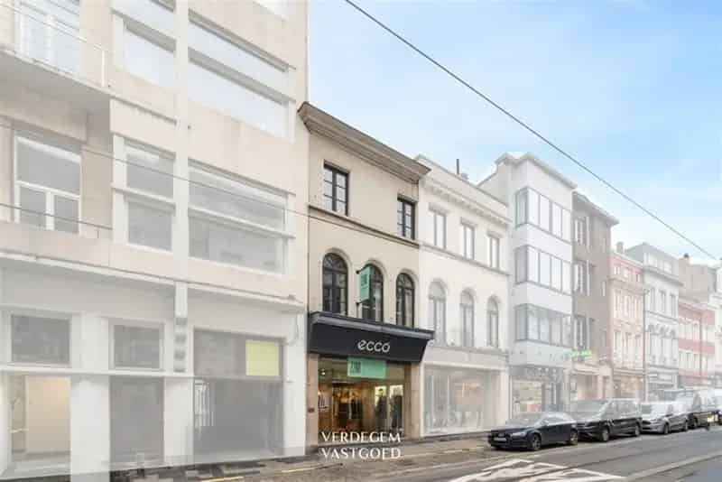 Handelspand met Woning: Unieke Locatie, Nieuwbouwproject