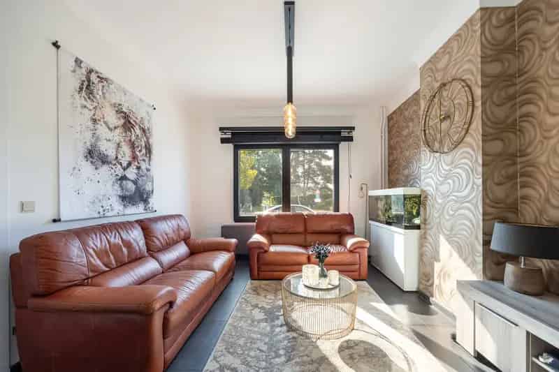 Rijwoning met Bouwgrond Borsbeek