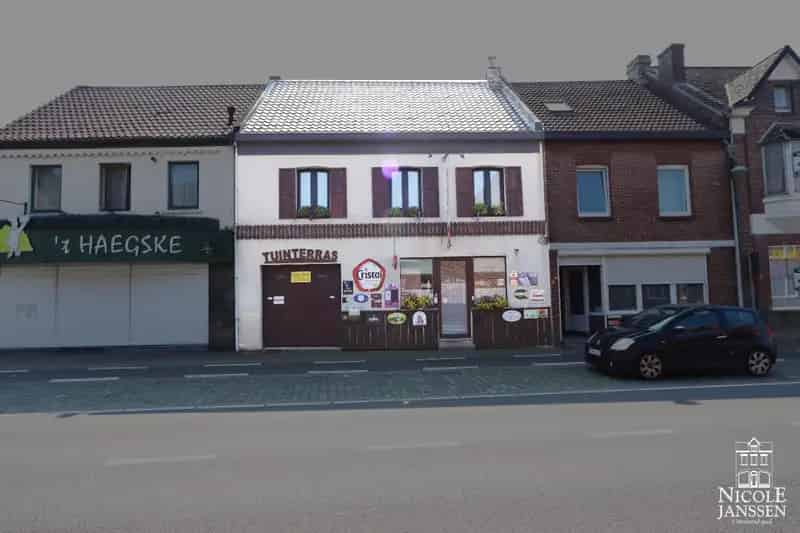 Charmante Horecazaak met Gezellig Terras