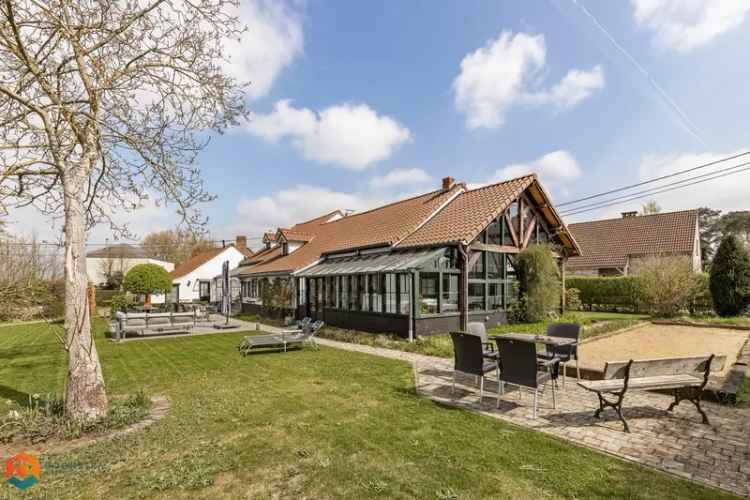 Huis te huur Haacht: Gerenoveerde hoeve met 4 5 slaapkamers