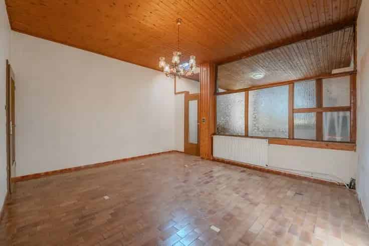 Huis Te Koop 4 Slaapkamers Thier Luik
