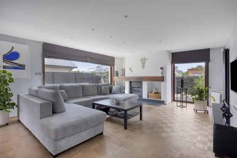 Huis te koop: 3 slaapkamers, garage, tuin en kelder