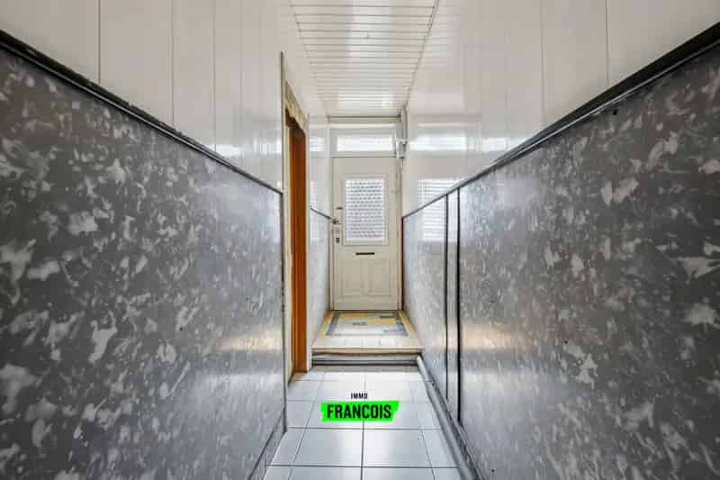 Gezinswoning te renoveren tussen Bredene en Oostende