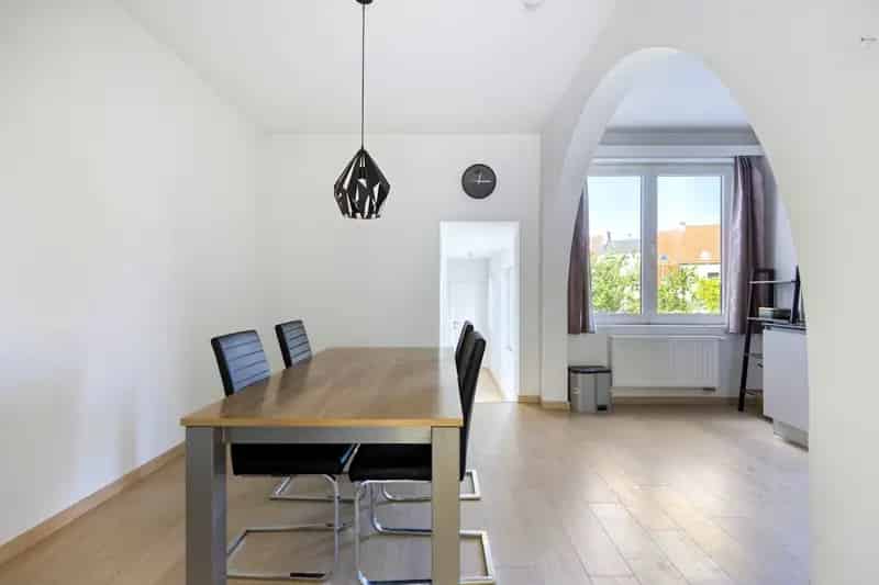 Ruim Appartement Gent Nabij Centrum - Gerenoveerd