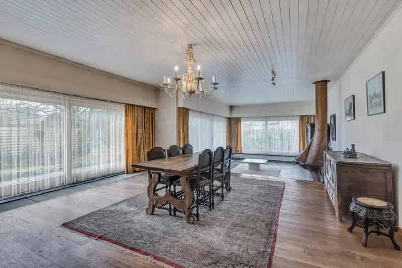 Te renoveren villa Astene