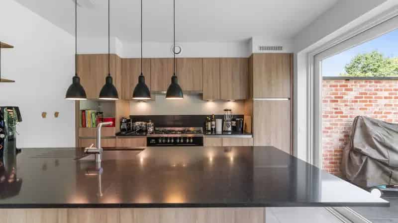 Huis te huur Linden: Recente HOB met 3 slaapkamers en tuin