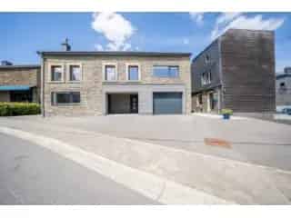 Huis te Koop Corbion Gerenoveerd 3 slaapkamers Tuin Garage