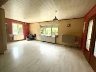 Bungalow te renoveren Tilff - 2 slaapkamers - 4 garages - interne lift