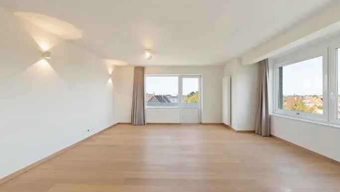 Appartement te koop in Manitobalaan 24, Sint-Andries - Dewaele