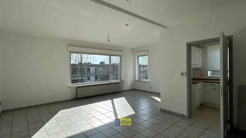 Appartement te huur Merksem 2 slaapkamers terras
