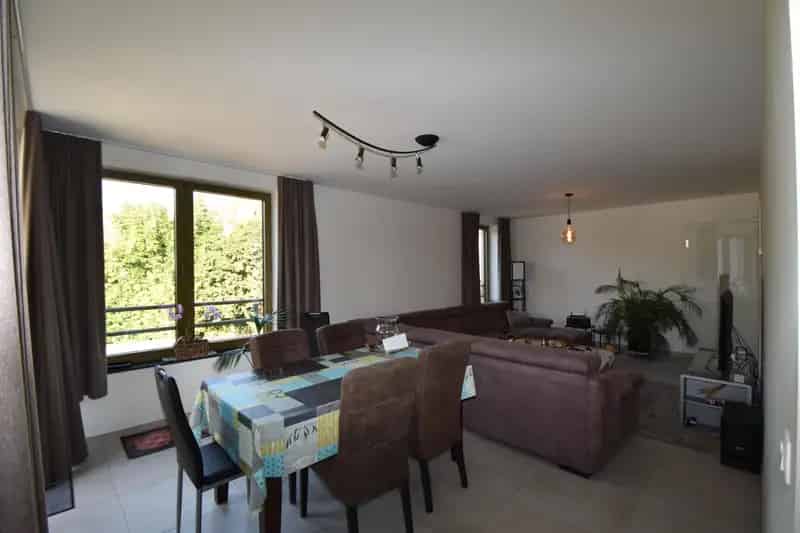 Te Huur Appartement 2 Slaapkamers 101m² Lichtaart