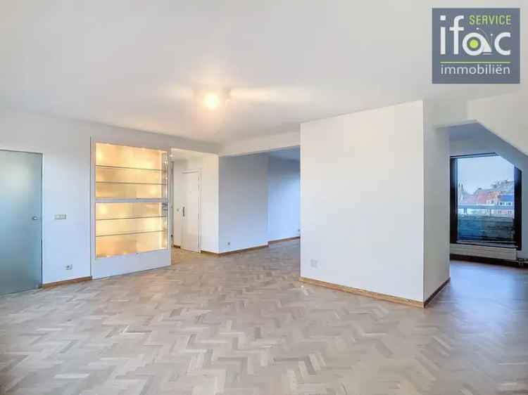 Penthouse te huur 4 slaapkamers 4 terrassen Dumontplein