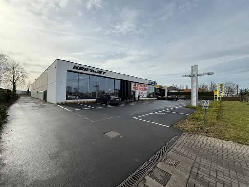 Handelspand te koop Maldegem 913m² Showroom Werkplaats